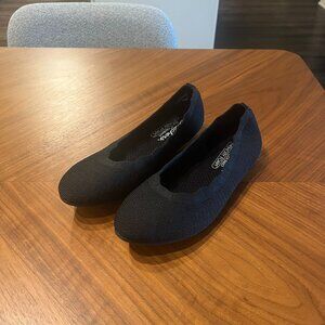 Skechers Black Flats - Stretchy & Cooling & Washable